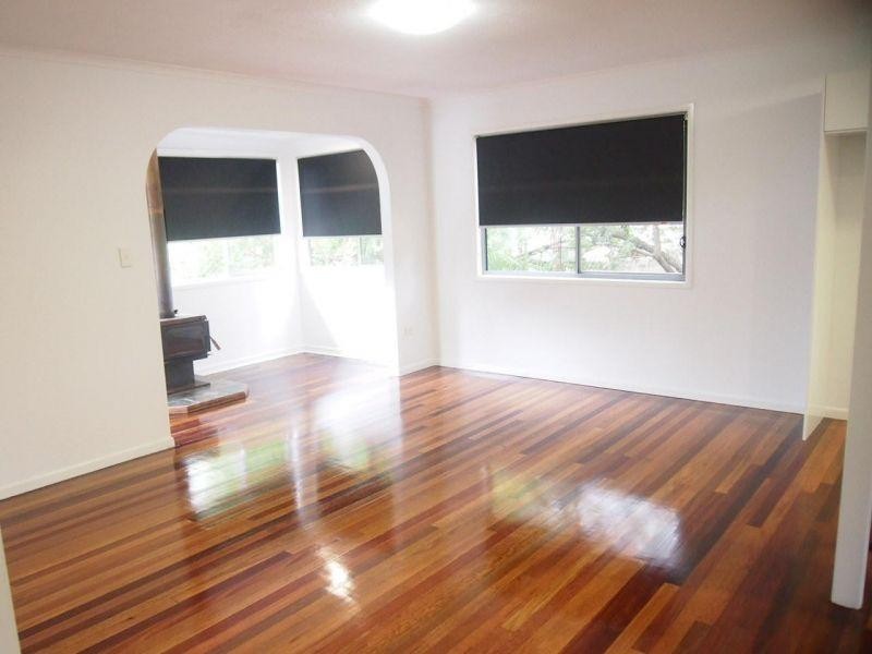 10 Arnold Street, Shailer Park QLD 4128