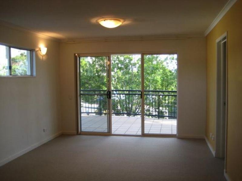 4/18 Dornoch Terrace, West End QLD 4101