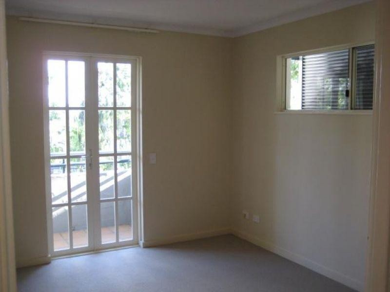 4/18 Dornoch Terrace, West End QLD 4101