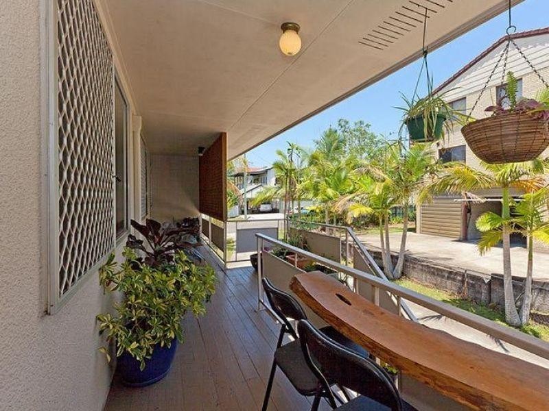 3/15 Cedar Street, Greenslopes QLD 4120