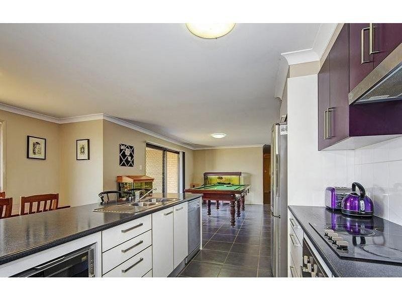 41 Creekside Crescent, Jimboomba QLD 4280