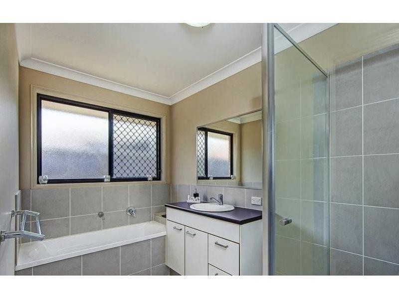 41 Creekside Crescent, Jimboomba QLD 4280