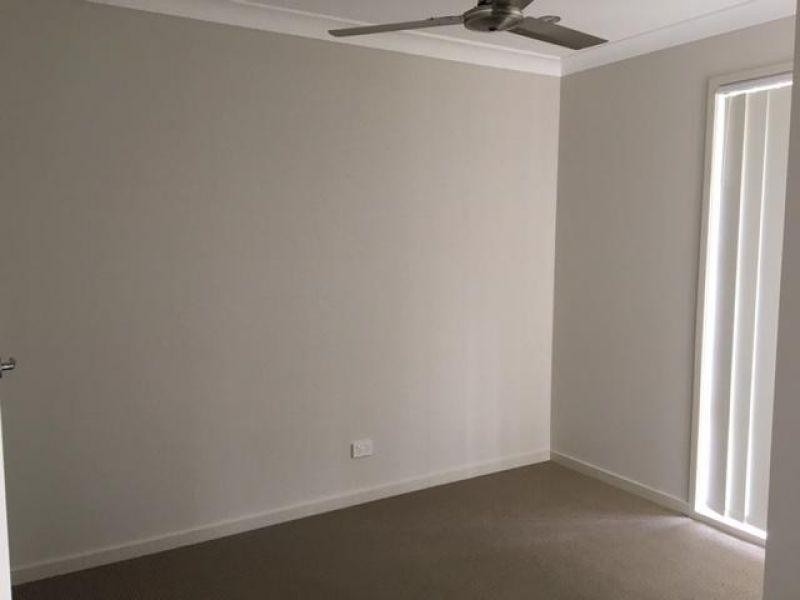 10 Wongabel Close, Waterford QLD 4133