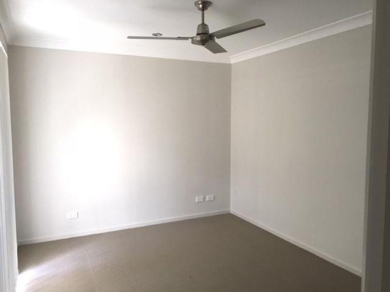 10 Wongabel Close, Waterford QLD 4133