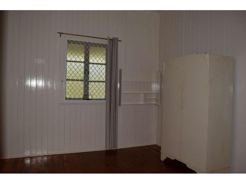 8 Paragon Street, Yeronga QLD 4104