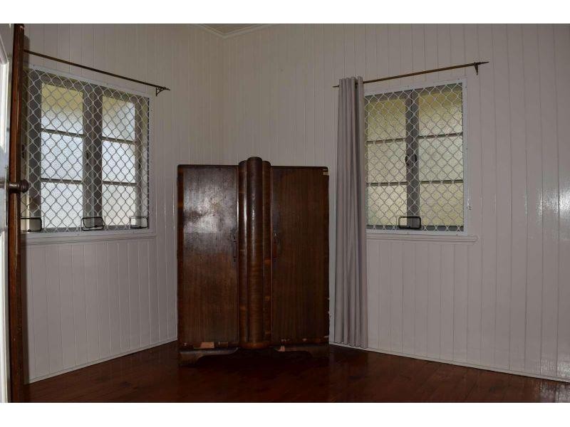 8 Paragon Street, Yeronga QLD 4104