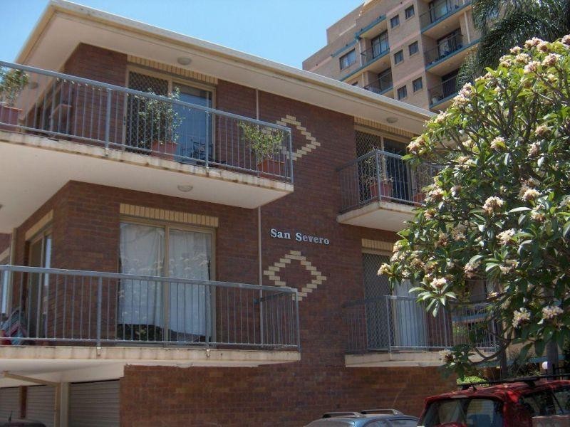 1/99 Thorn Street, Kangaroo Point QLD 4169