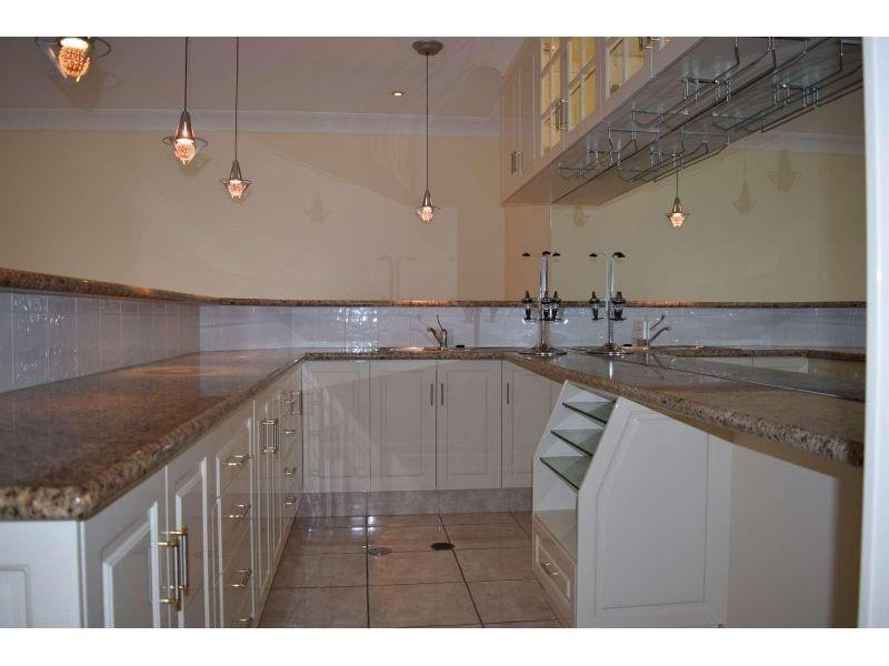 20 Jocelyn Place, Carindale QLD 4152