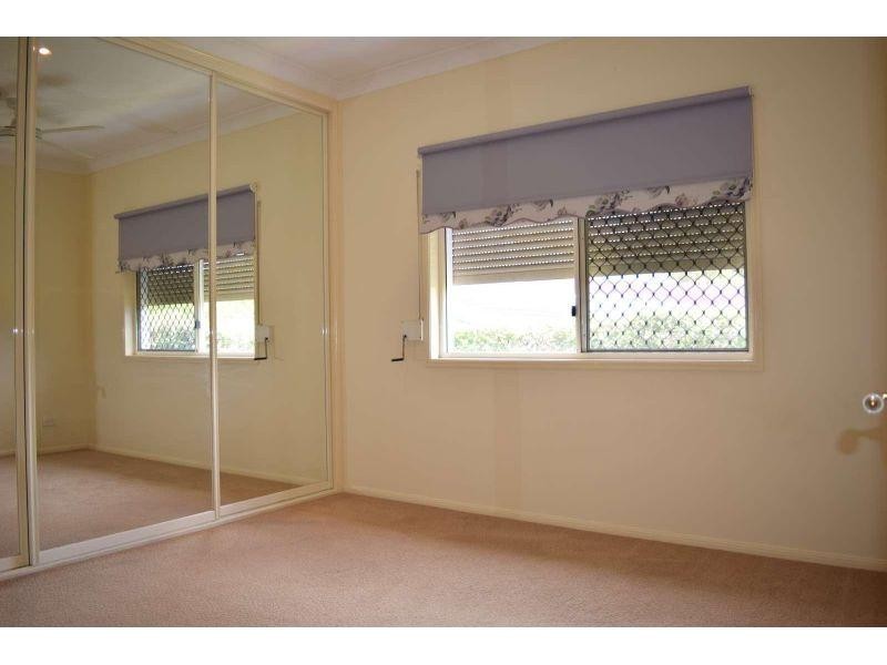 20 Jocelyn Place, Carindale QLD 4152