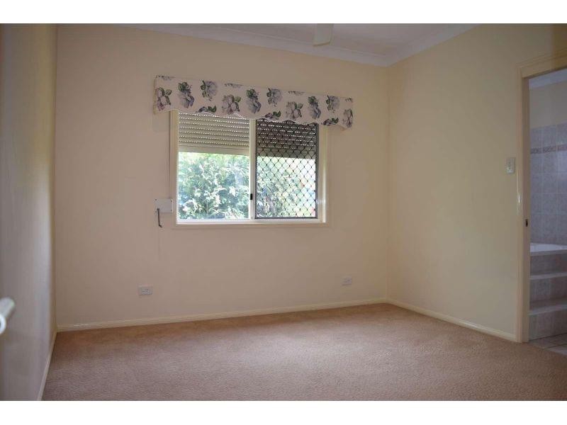 20 Jocelyn Place, Carindale QLD 4152