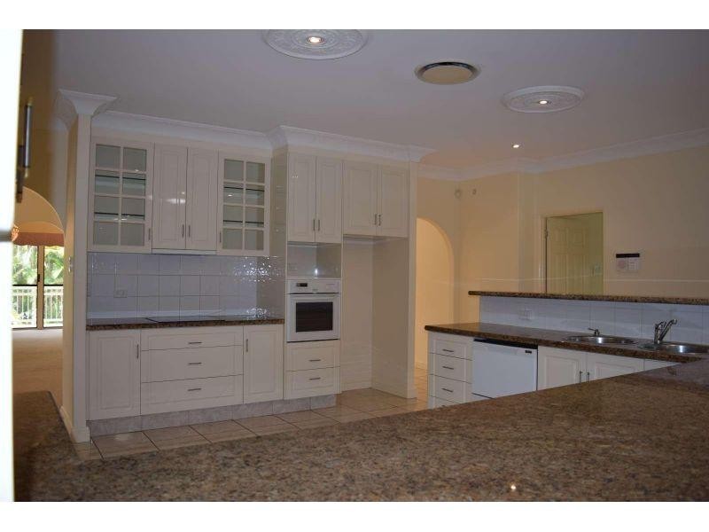 20 Jocelyn Place, Carindale QLD 4152