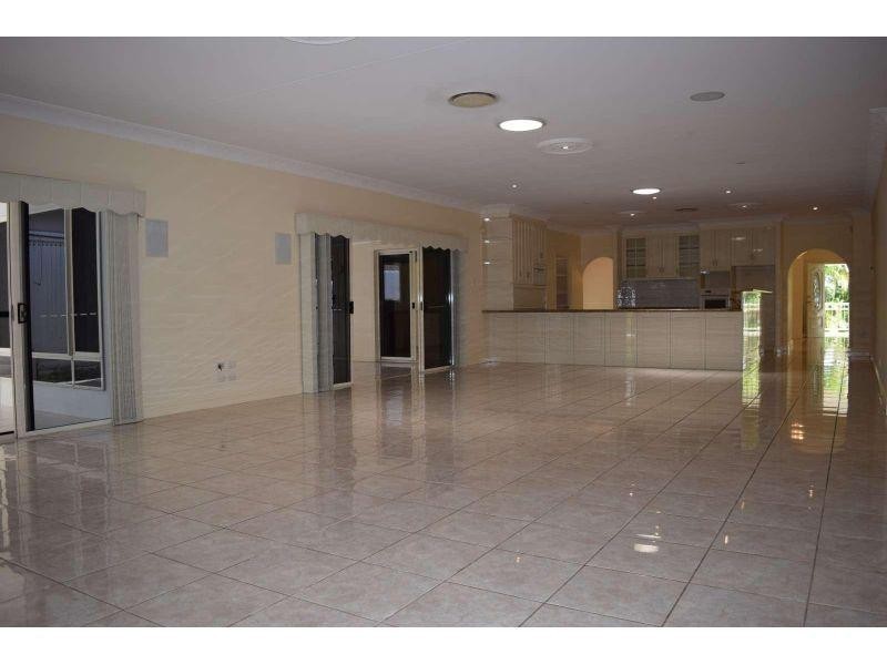 20 Jocelyn Place, Carindale QLD 4152