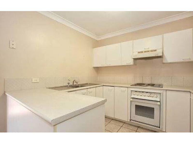 5/8 Monash Road, Loganlea QLD 4131