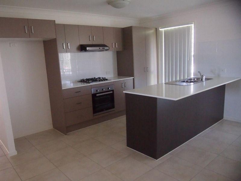 5 Savannah Court, Waterford QLD 4133