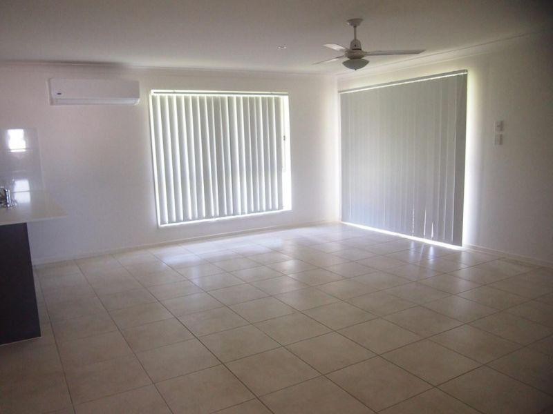 5 Savannah Court, Waterford QLD 4133