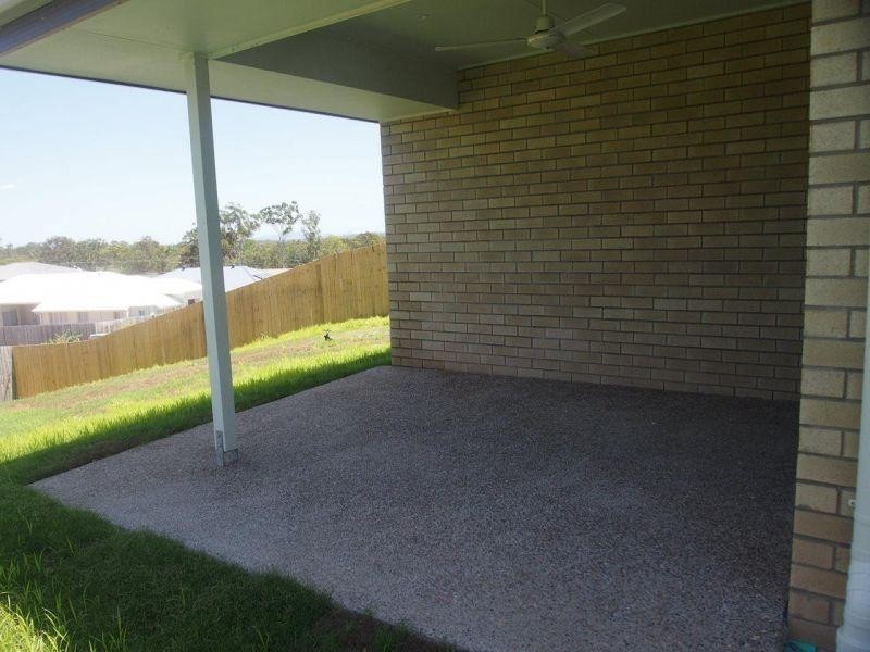 5 Savannah Court, Waterford QLD 4133