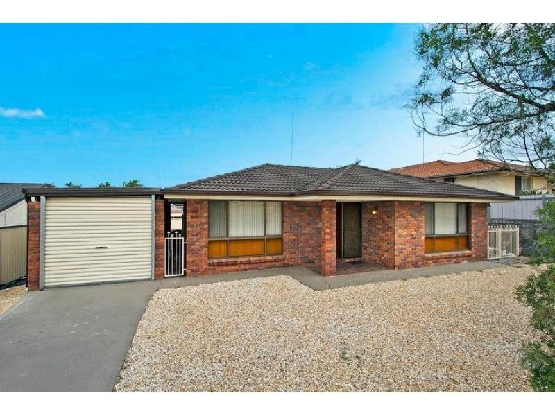 263 Winstanley Street, Carindale QLD 4152
