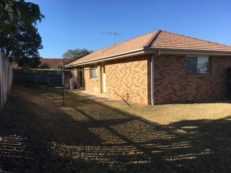 128 Pohon Street, Tanah Merah QLD 4128