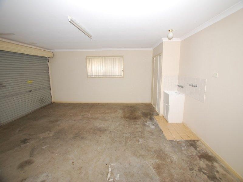 128 Pohon Street, Tanah Merah QLD 4128
