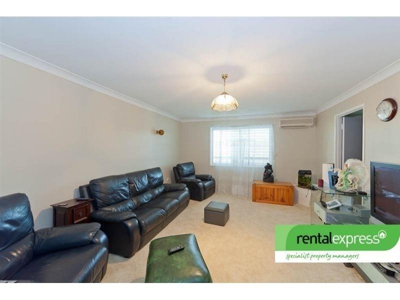 39 Rochester Drive, Mount Warren Park QLD 4207