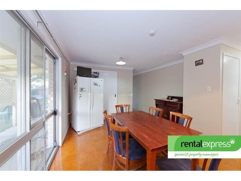 39 Rochester Drive, Mount Warren Park QLD 4207