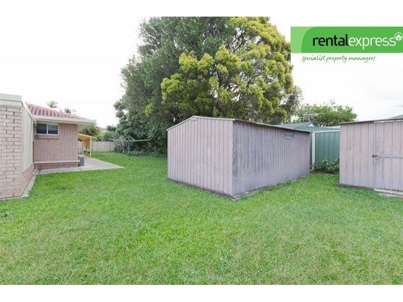 39 Rochester Drive, Mount Warren Park QLD 4207