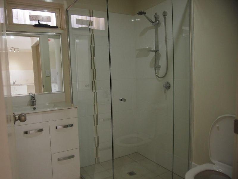 3/1 Nevron Drive, Bahrs Scrub QLD 4207
