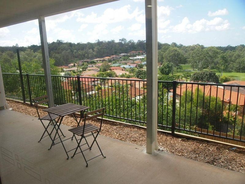 2/1 Nevron Drive, Bahrs Scrub QLD 4207