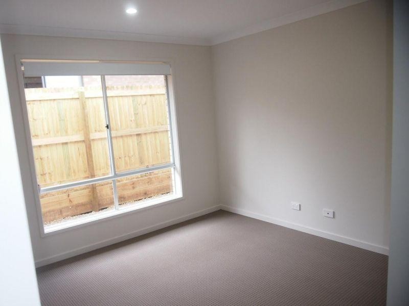 39 Willow Rise Drive, Waterford QLD 4133