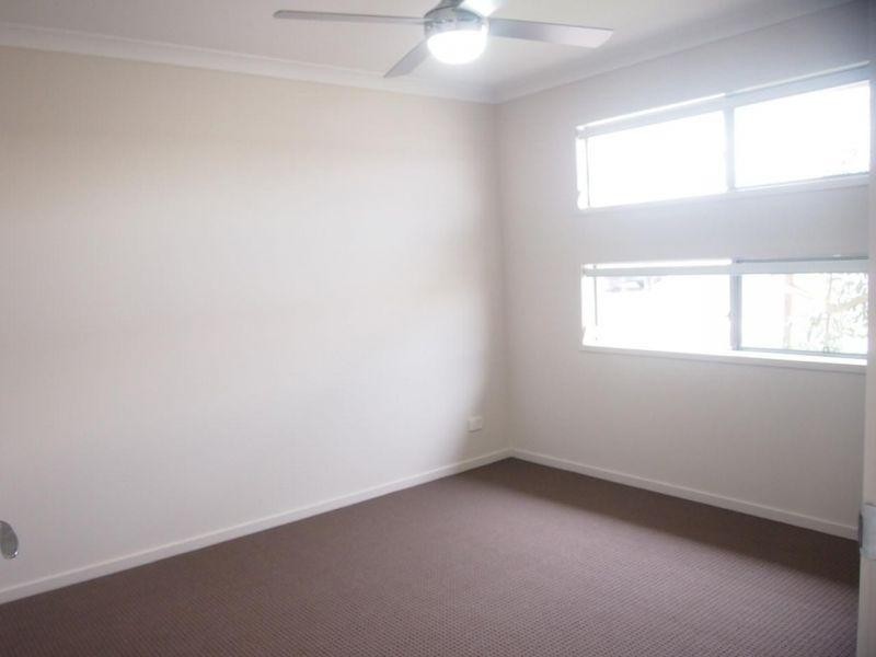 45 Willow Rise Drive, Waterford QLD 4133