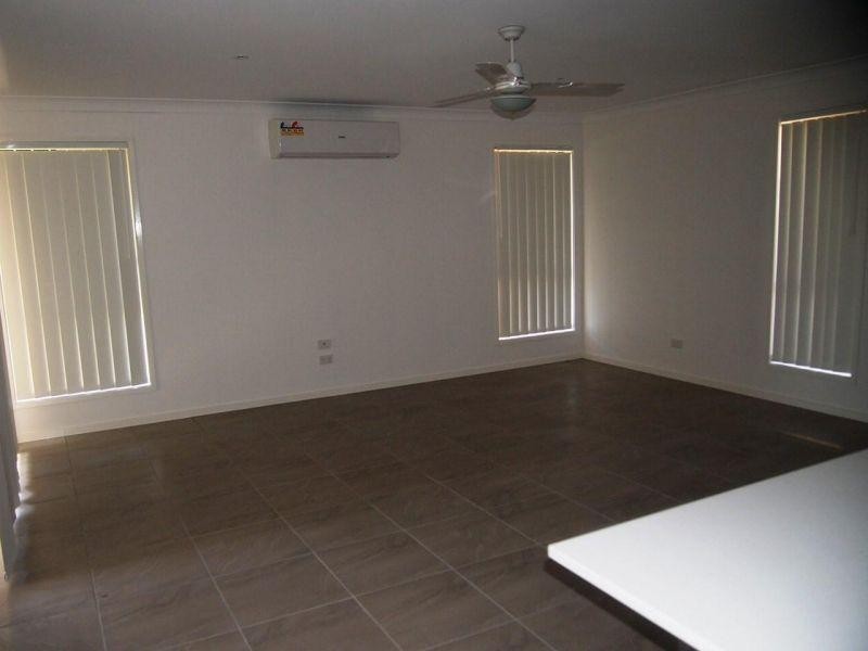 31 Willow Rise Drive, Waterford QLD 4133