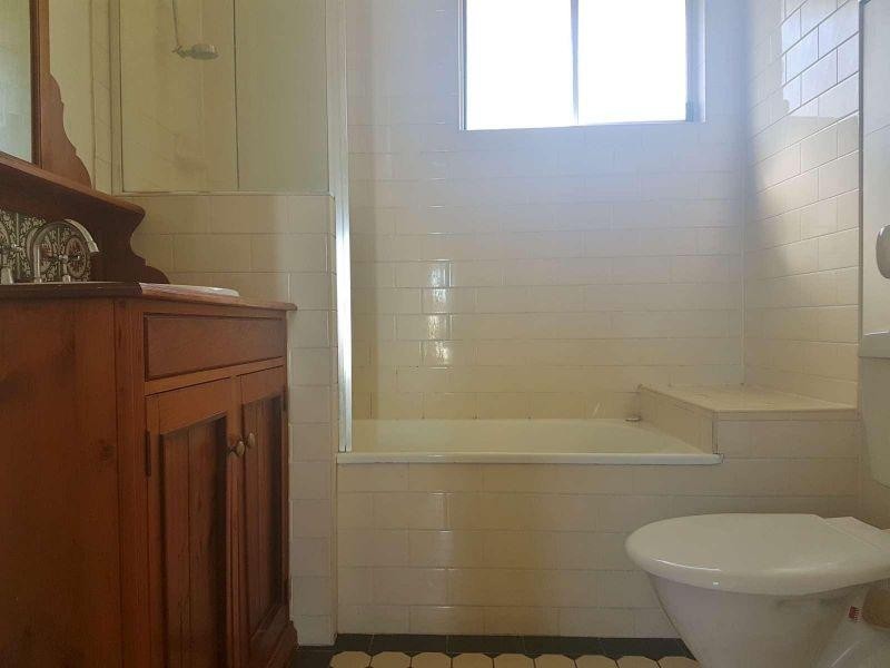 1/7 Rosina Street, Kangaroo Point QLD 4169