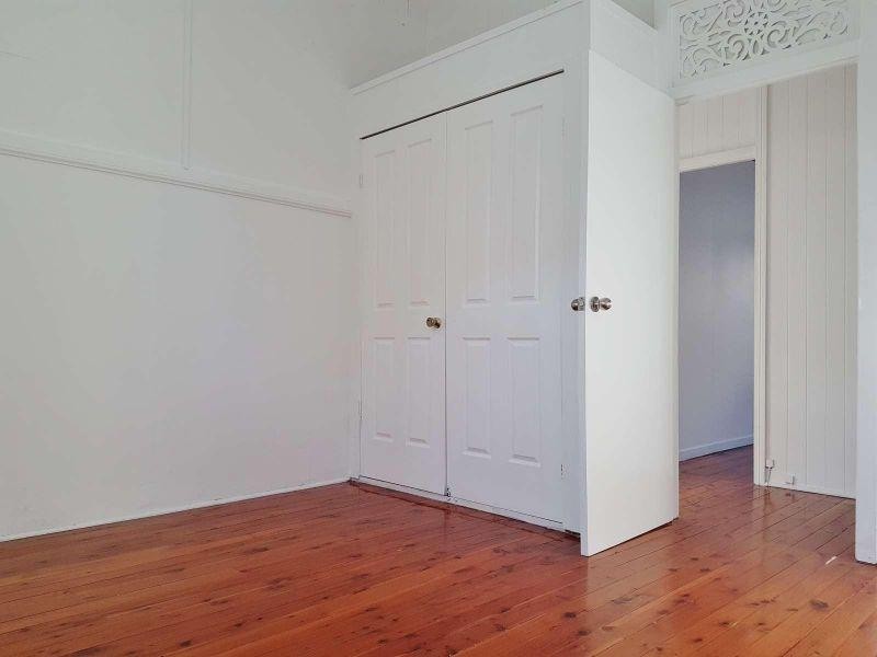 18A Jubilee Street, Greenslopes QLD 4120