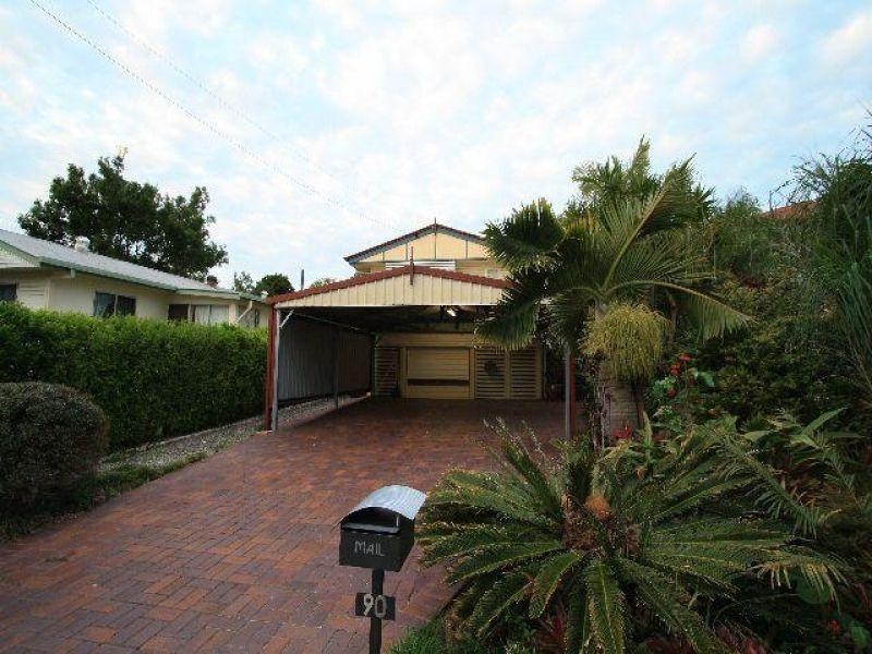 90 Lindwall Street, Upper Mount Gravatt QLD 4122