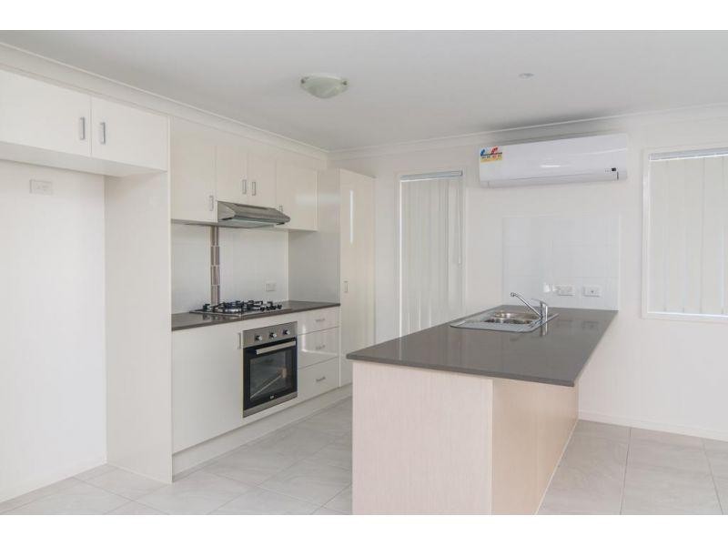 4 Volker Circuit, Bahrs Scrub QLD 4207