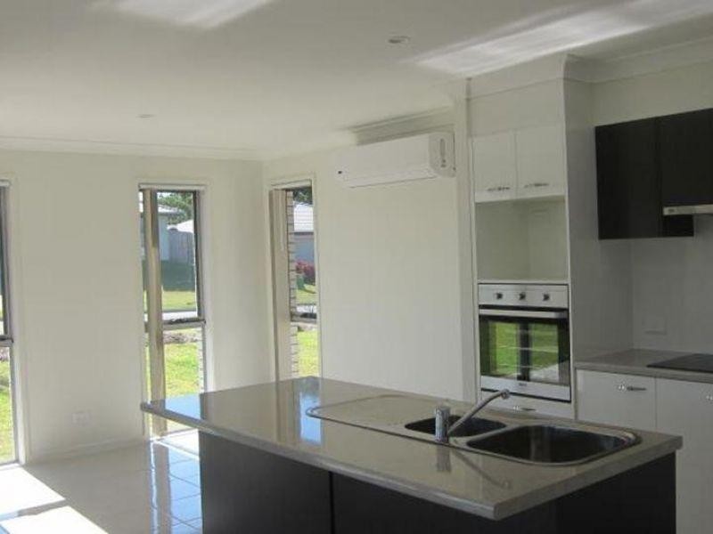 9A Crisp Street, Ormeau QLD 4208