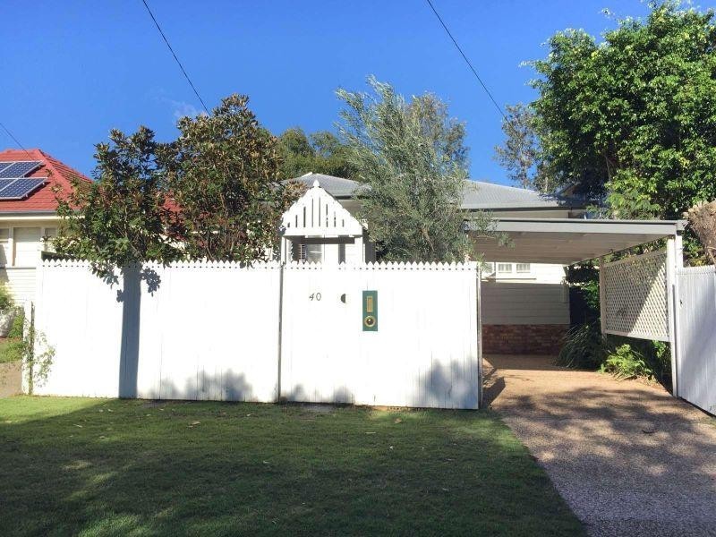 40 Strawberry Road, Manly West QLD 4179