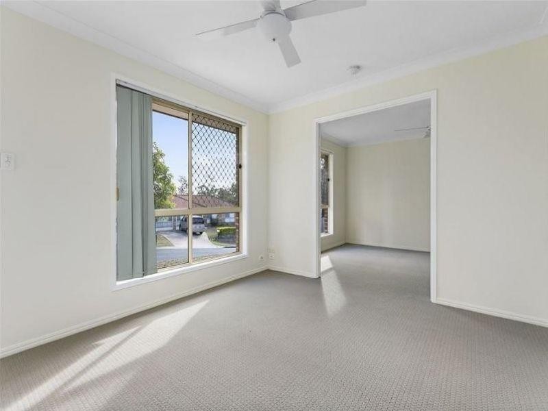 13 Woodrow Place, Marsden QLD 4132