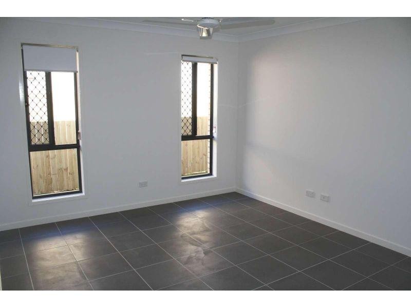 26 Reserve Drive, Jimboomba QLD 4280