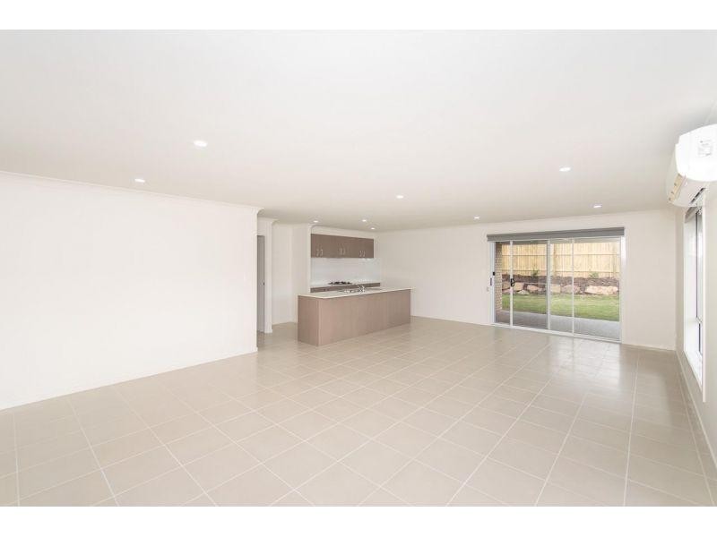 89 Daybreak Street, Yarrabilba QLD 4207