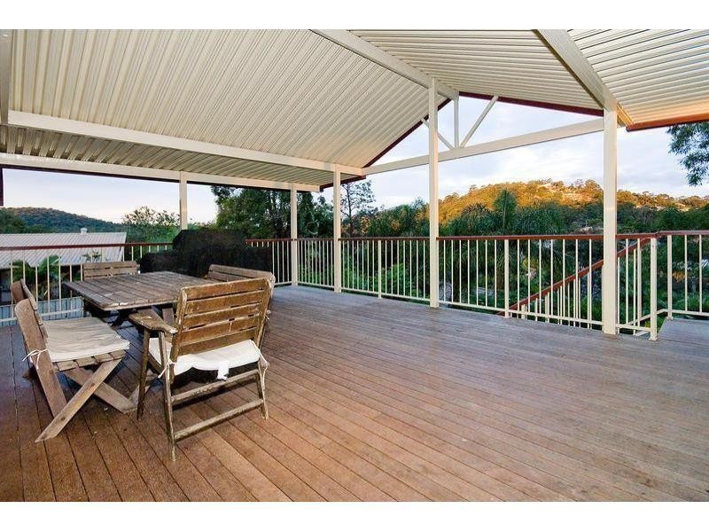 8 Yampi Court, Shailer Park QLD 4128