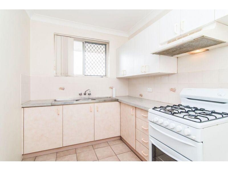 3/33 Thomas Street, Greenslopes QLD 4120