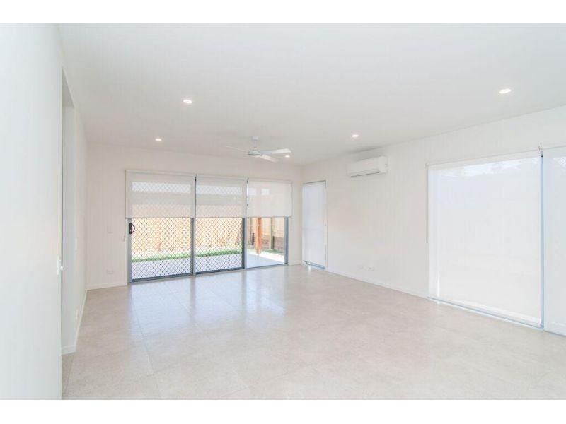 30 Ellabay Street, Redland Bay QLD 4165