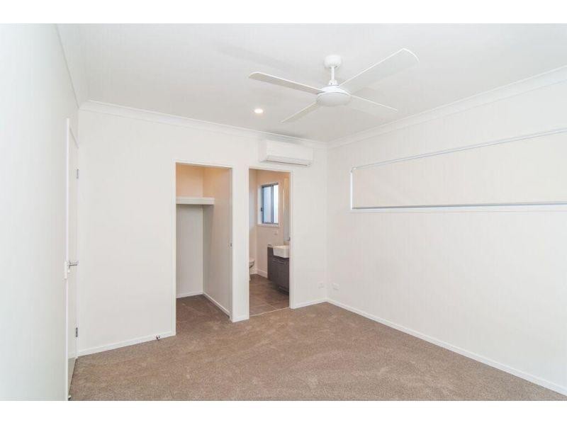 30 Ellabay Street, Redland Bay QLD 4165