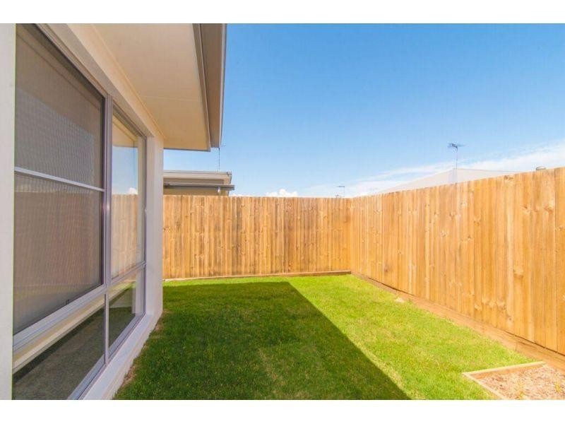 30 Ellabay Street, Redland Bay QLD 4165