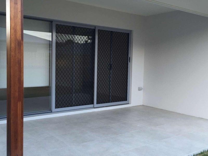 30 Ellabay Street, Redland Bay QLD 4165