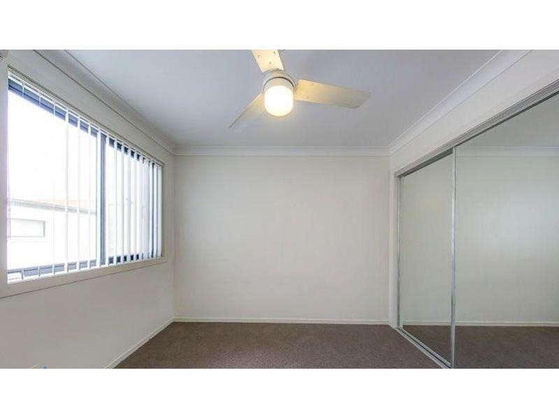 129/16 Surbiton Crt, Carindale QLD 4152