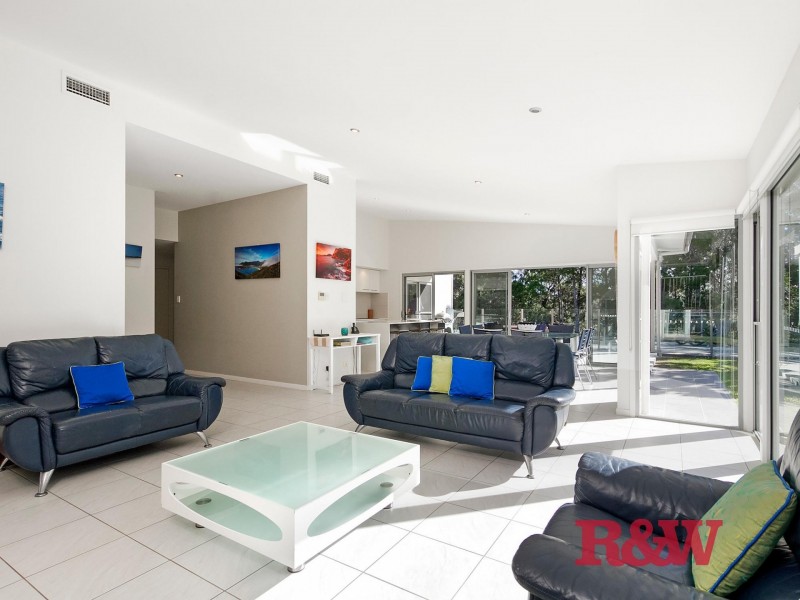 15 Banksia Avenue, Noosa Heads QLD 4567
