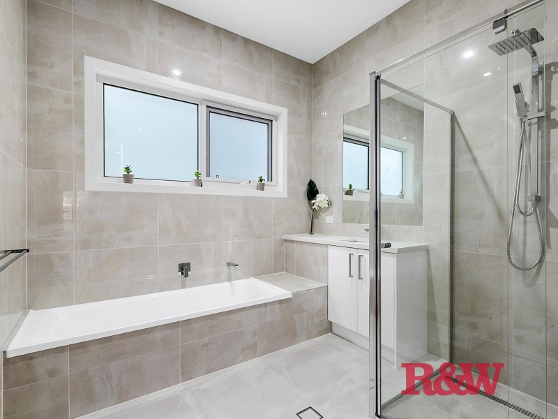 34 Orient Drive, Sunrise Beach QLD 4567