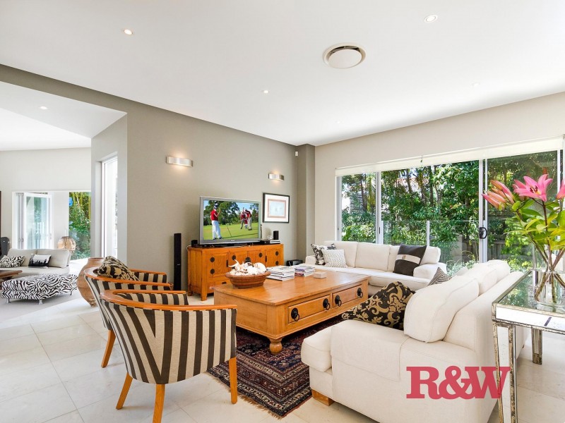 734/61 Noosa Springs Drive, Noosa Heads QLD 4567